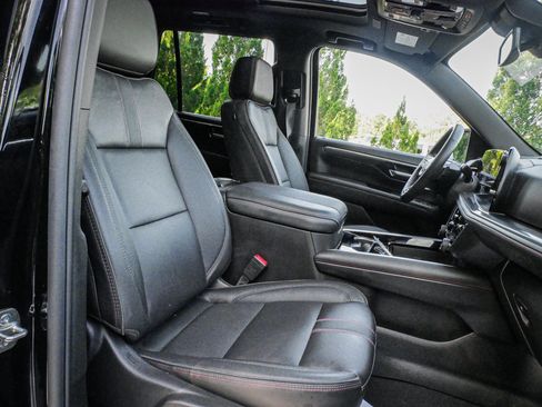 Used 2026 Chevrolet Tahoe RST w/ Comfort Package AWD/4WD image 34