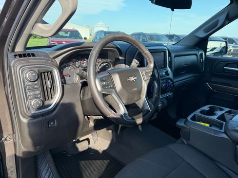 Used 2021 Chevrolet Silverado 1500 RST AWD/4WD image 11