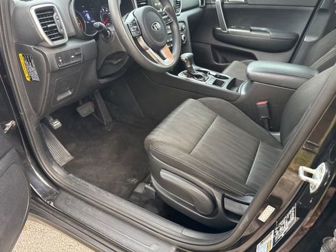 Used 2021 Kia Sportage LX image 23