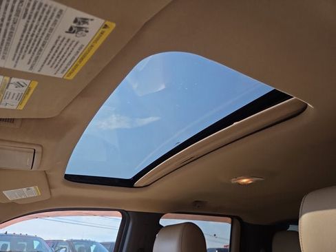 Used 2012 Ford F150 Lariat w/ Lariat Chrome Pkg image 9