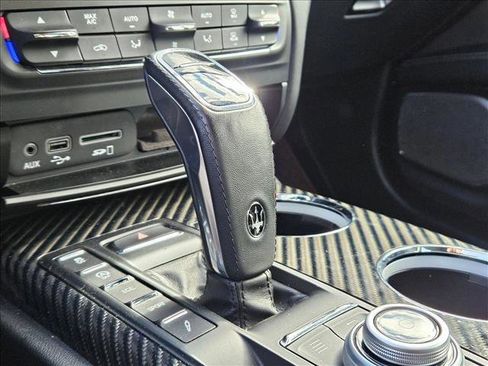 Used 2019 Maserati Ghibli S GranSport image 11