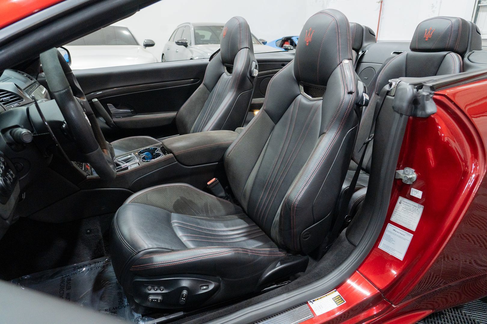 Used 2017 Maserati GranTurismo Sport RWD image 23