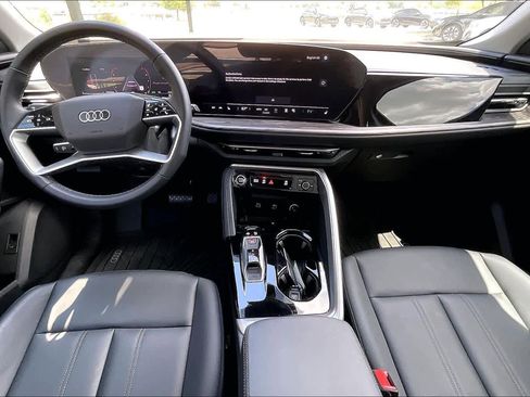 Used 2025 Audi Q5 Premium w/ Convenience Package AWD/4WD image 15