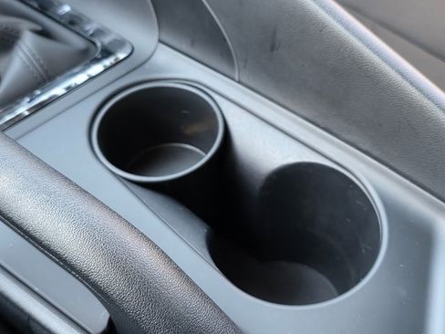 Certified 2025 Hyundai Elantra Sport image 28