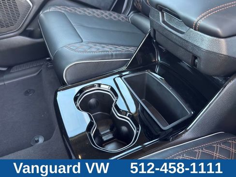 Used 2025 Jeep Grand Cherokee L Summit w/ Obsidian Package AWD/4WD image 22