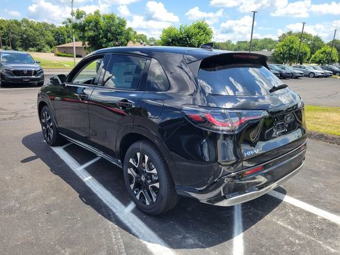 New 2026 Honda HR-V EX-L image 6