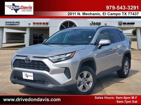 Used 2023 Toyota RAV4 XLE FWD image 1