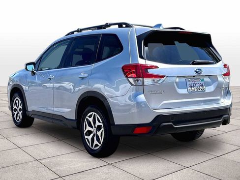 Used 2023 Subaru Forester Premium AWD/4WD image 14