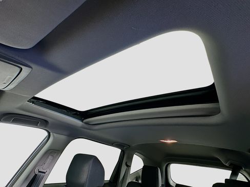 Used 2019 Honda CR-V EX image 25