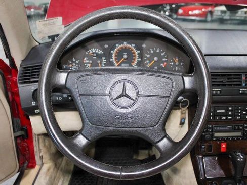 Used 1995 Mercedes-Benz SL 320 image 11
