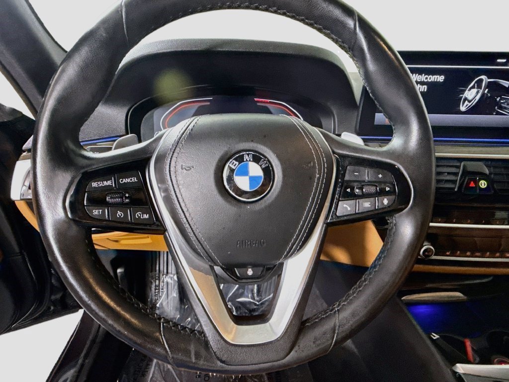 Used 2021 BMW 530i w/ Premium Package RWD image 12