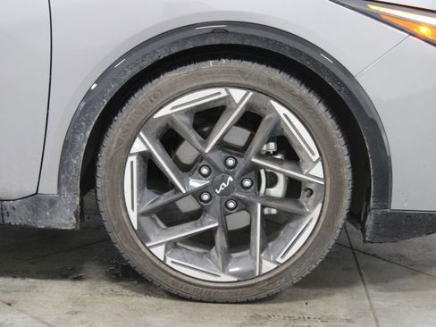 Used 2025 Kia K4 GT-Line w/ GT-Line Premium Package image 12