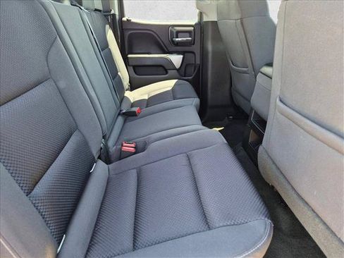 Used 2018 Chevrolet Silverado 1500 LT AWD/4WD image 19
