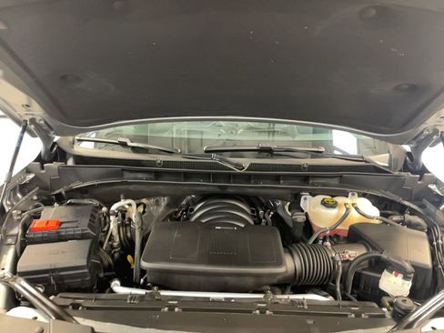 Used 2024 GMC Yukon XL Denali w/ Advanced Technology Package image 32