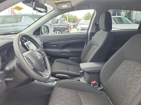 Used 2026 Mitsubishi Outlander Sport ES AWD/4WD image 16