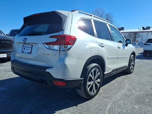 Used 2020 Subaru Forester Limited image 19