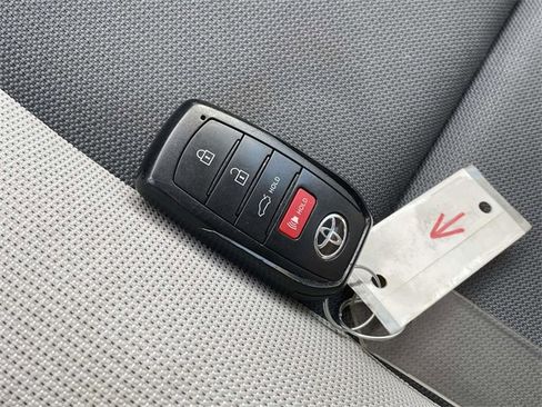 Used 2023 Toyota Corolla LE w/ LE Convenience Package image 31