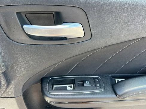 Used 2020 Dodge Charger R/T w/ Driver Convenience Group RWD image 32