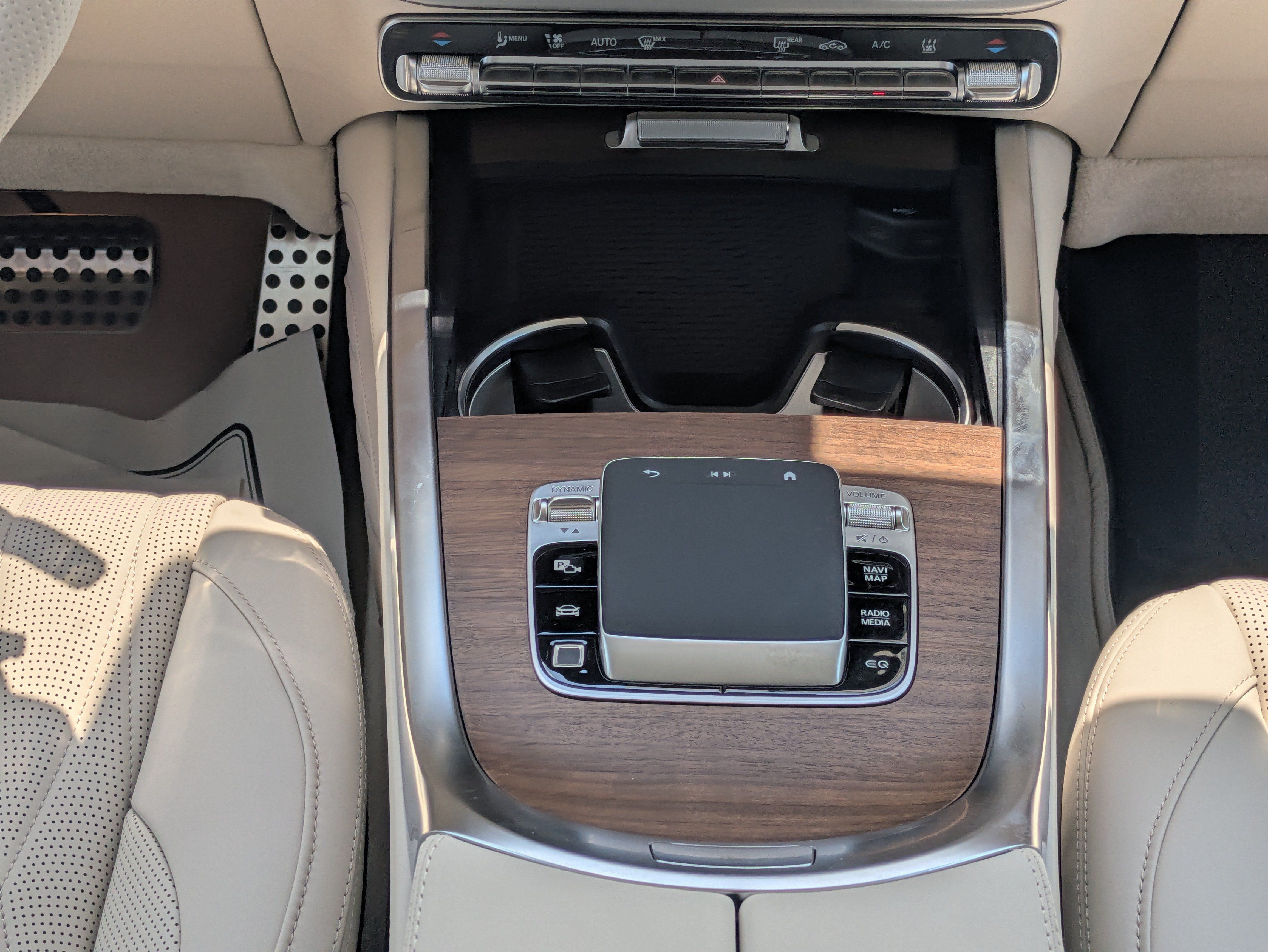 New 2027 Mercedes-Benz G 580 e image 17