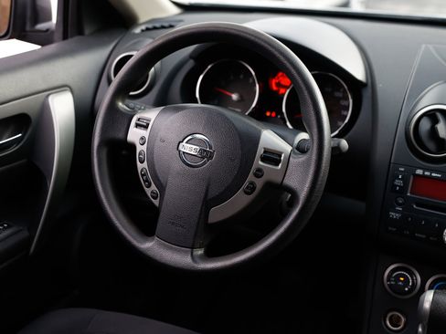 Used 2010 Nissan Rogue SL w/ Premium Pkg image 27