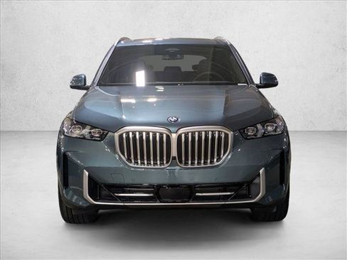 New 2026 BMW X5 xDrive50e w/ Executive Package image 5