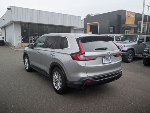 Used 2023 Honda CR-V EX-L image 7