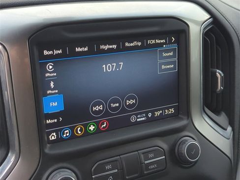 Used 2022 Chevrolet Silverado 1500 LT Trail Boss w/ LT Trail Boss Premium Package image 13