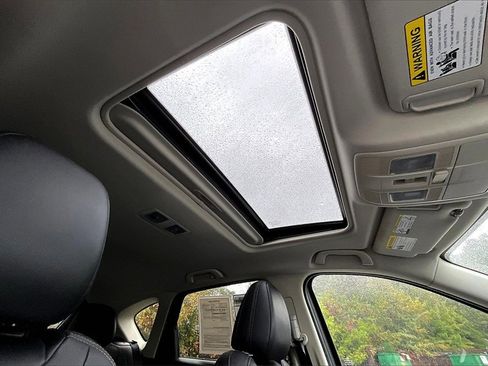 Used 2022 MAZDA CX-5 AWD 2.5 S w/ Preferred Package image 25