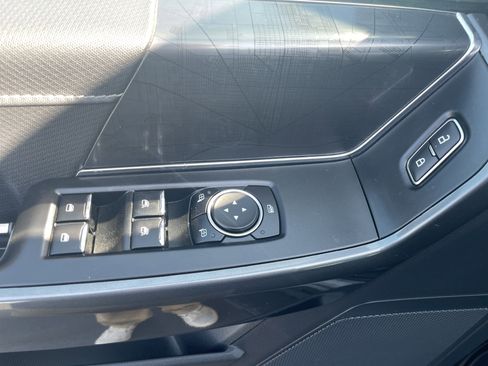 Used 2023 Ford F150 XLT w/ Equipment Group 302A High image 13