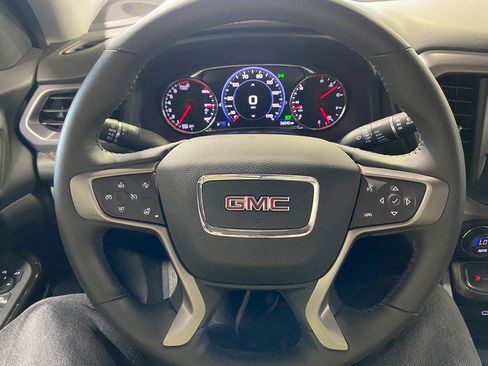 Used 2022 GMC Acadia AT4 w/ Technology Package image 19