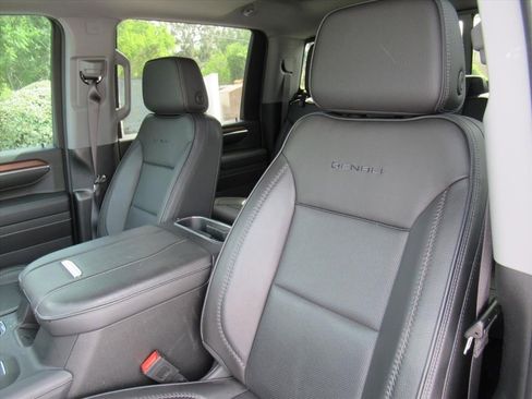 Certified 2024 GMC Sierra 2500 Denali w/ Denali Reserve Package AWD/4WD image 20