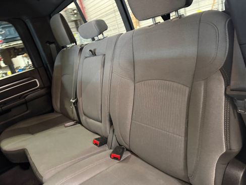 Used 2024 RAM 2500 Big Horn w/ Level 2 Equipment Group AWD/4WD image 30