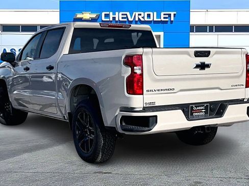 New 2026 Chevrolet Silverado 1500 Custom image 3