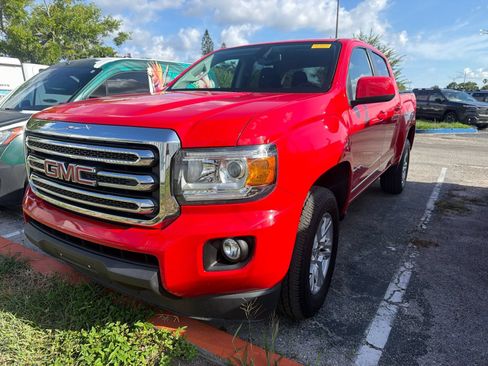 Used 2019 GMC Canyon SLE AWD/4WD image 3