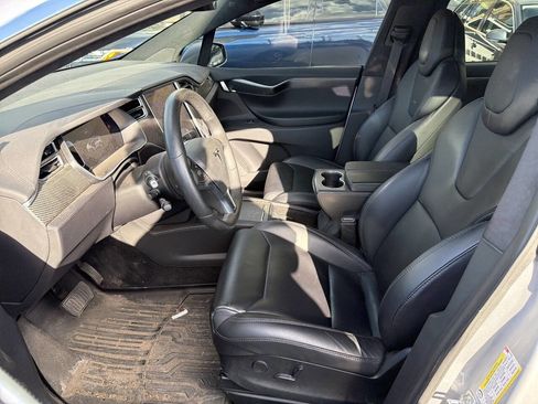 Used 2017 Tesla Model X 100D AWD/4WD image 6