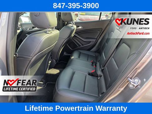 Used 2018 Mercedes-Benz GLA 250 4MATIC image 19