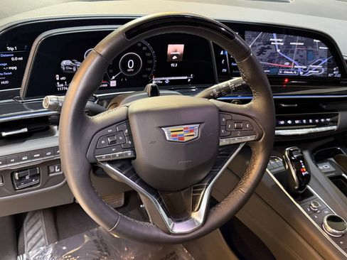Certified 2024 Cadillac Escalade ESV Sport w/ Touring Package AWD/4WD image 4