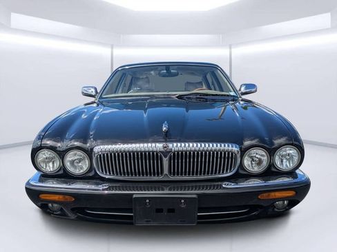 Used 2003 Jaguar XJ8 L RWD image 8