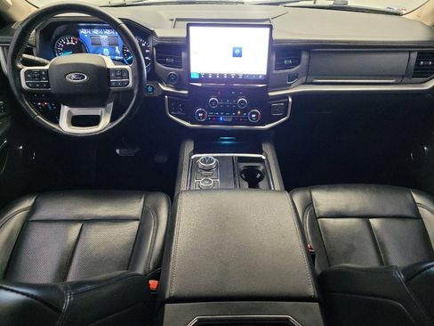 Used 2022 Ford Expedition XLT AWD/4WD image 22