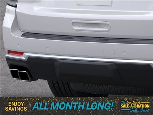 New 2025 Chevrolet Suburban High Country image 14