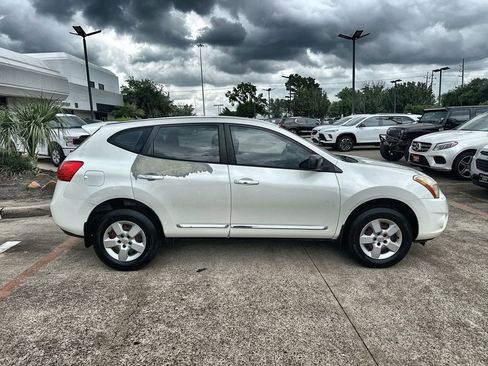 Used 2013 Nissan Rogue S FWD image 10