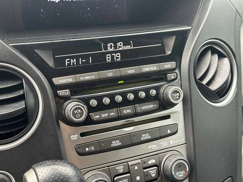Used 2013 Honda Pilot Touring image 20