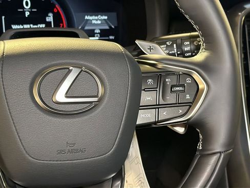 New 2026 Lexus LX 700h Luxury image 19