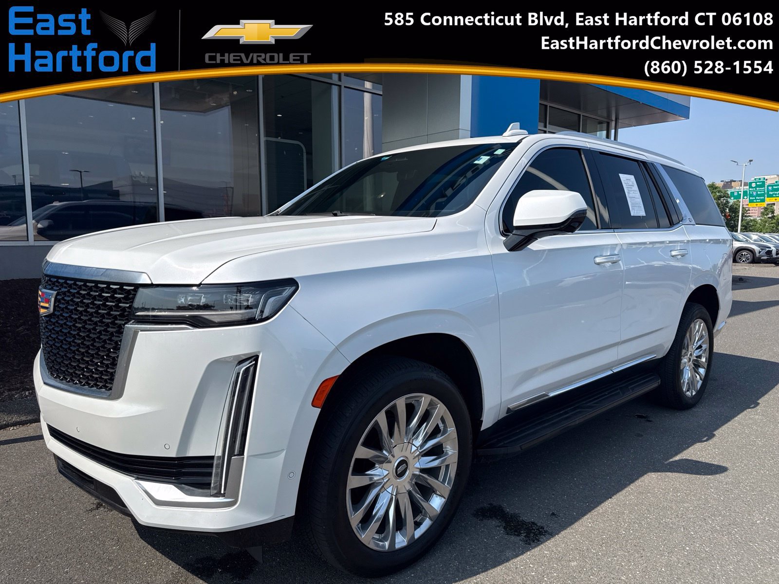 Used 2023 Cadillac Escalade Premium Luxury AWD/4WD image 1