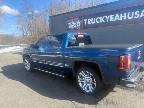 Used 2017 GMC Sierra 1500 SLT image 3