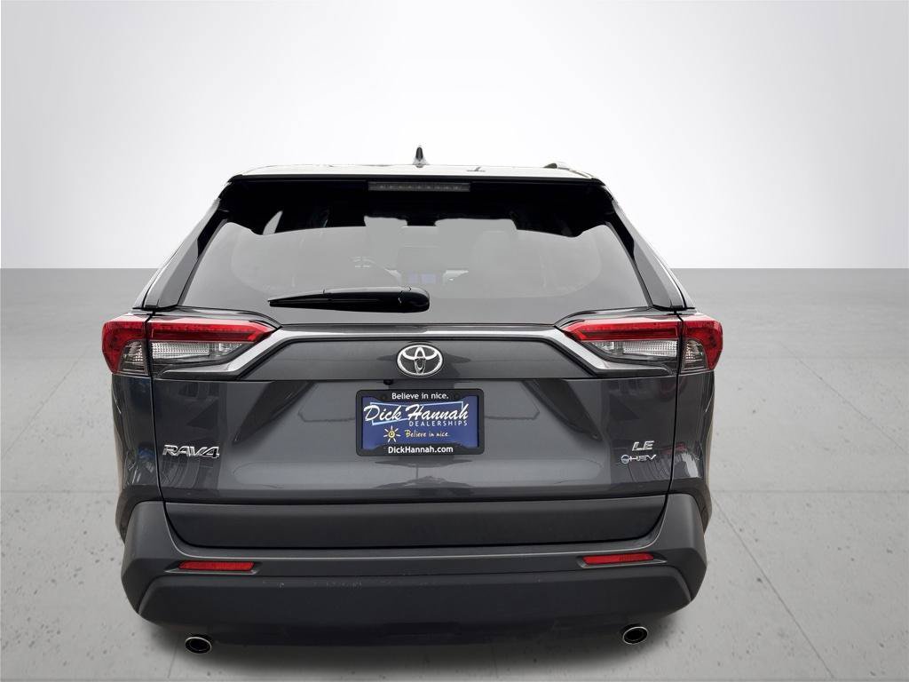 Used 2025 Toyota RAV4 LE AWD/4WD image 7