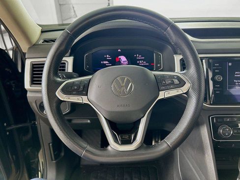 Certified 2021 Volkswagen Atlas SEL R-Line AWD/4WD image 11