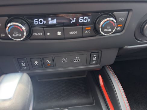 New 2026 Nissan Frontier PRO-4X w/ Pro Premium Package AWD/4WD image 21