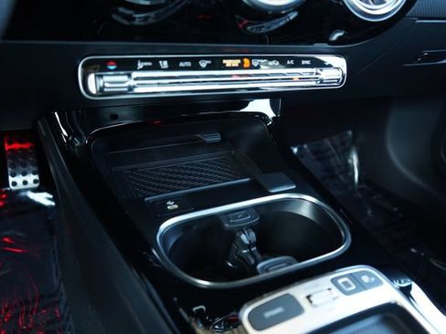 Used 2026 Mercedes-Benz CLA 250 image 21