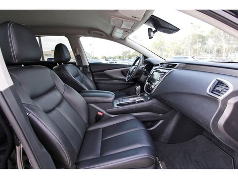 Used 2023 Nissan Murano SV image 28